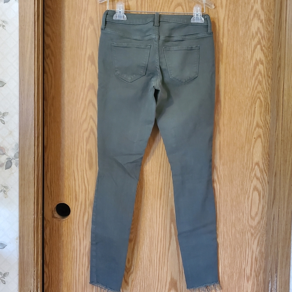 Universal Thread olive green mid rise jegging - Picture 9 of 15